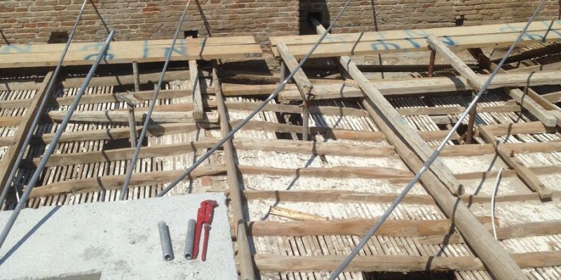 Collapse Prevention Works for Voyiatzidis Mansion in Andros Town